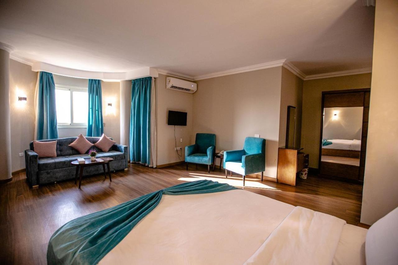 Pyramids Oasis Hotel Kafret el-Gabal 外观 照片