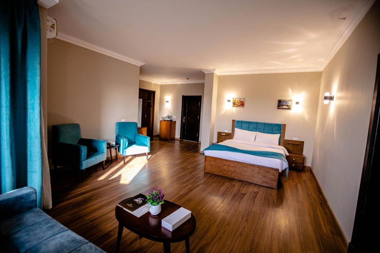 Pyramids Oasis Hotel Kafret el-Gabal 外观 照片